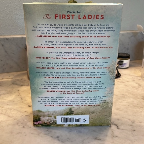 First Ladies Book - Picture 2 of 2